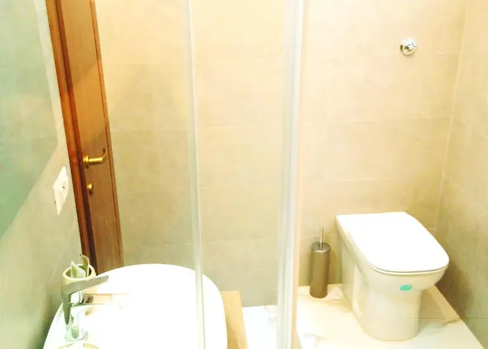 Domus Remo #1 Guest house 4*